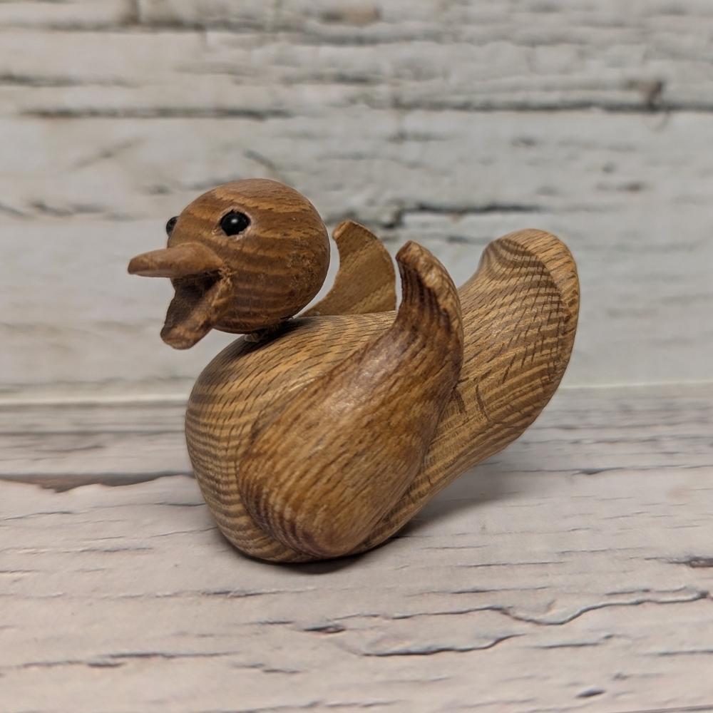 Handcrafted Wooden Duck Figurine Wood Hand Carved Baby Duck Miniature